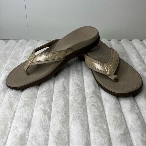 Vionic Gold and Brown Sandals with Comfortable Straps - Picture 1 of 8